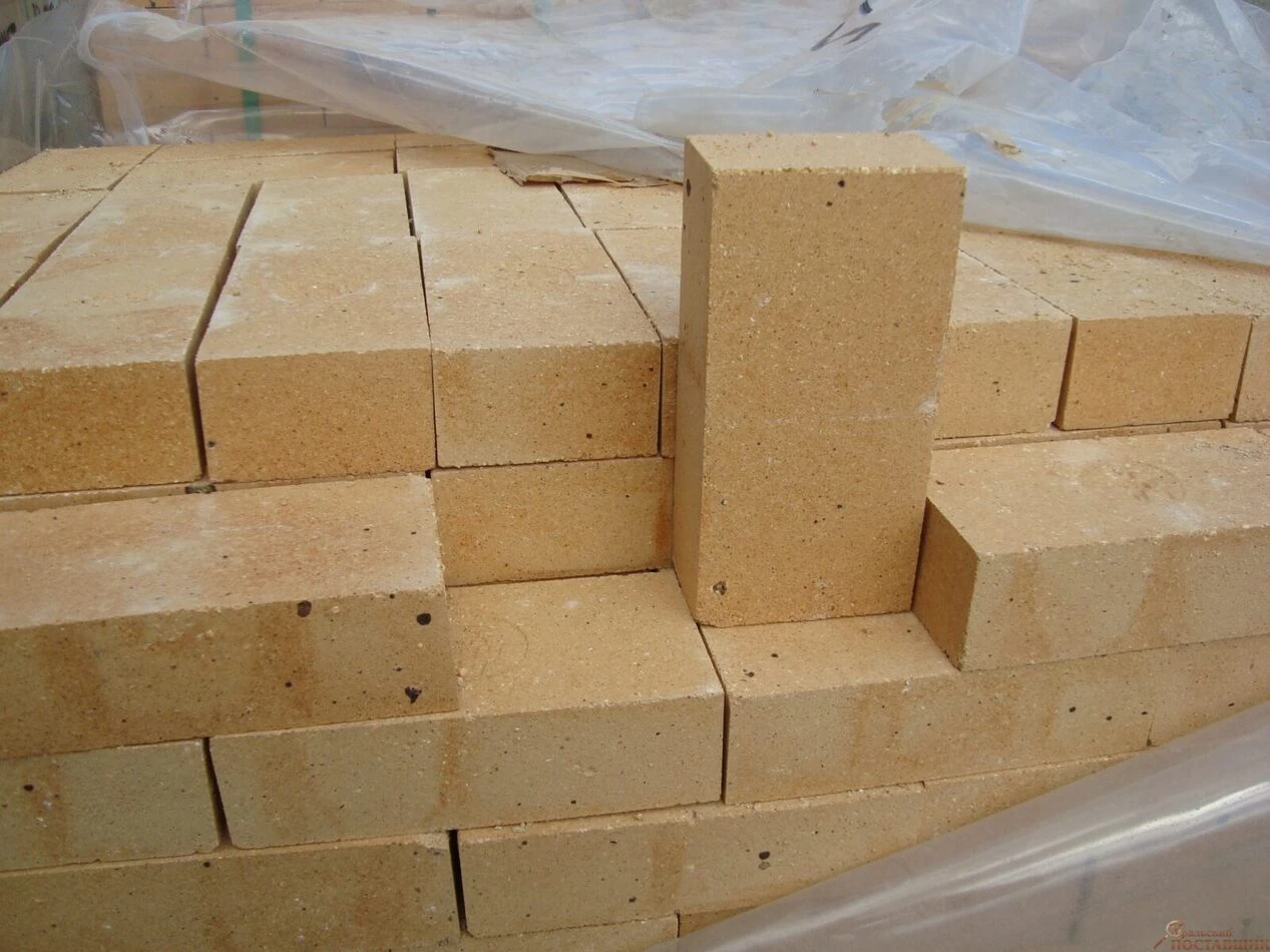 Огнеупорный кирпич